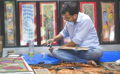 Cultural Shopping Tour of Local Markets in New Delhi
