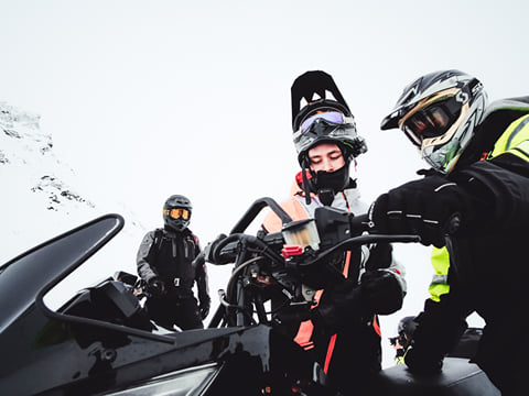 Glacier Rush – Fast pace snowmobile - SnoMo Glacier rush one hour, photo 15