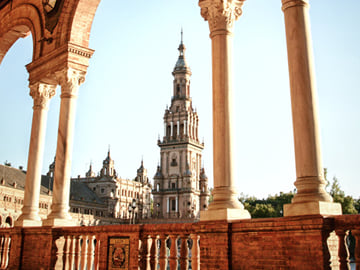 Gardens of Seville. Water and Landscape since the 12th Century