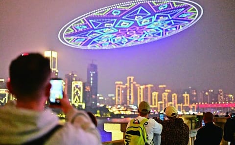 Chongqing Night Walking Tour and Two Rivers Cruise