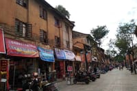 Private Day Tour in Kunming: Flower and Birds Market, Dianchi, Green Lake etc. 7
