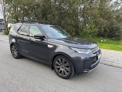 Reykjavik: Private Transfer From/To Keflavík Airport – Luxury 4×4 , photo 2