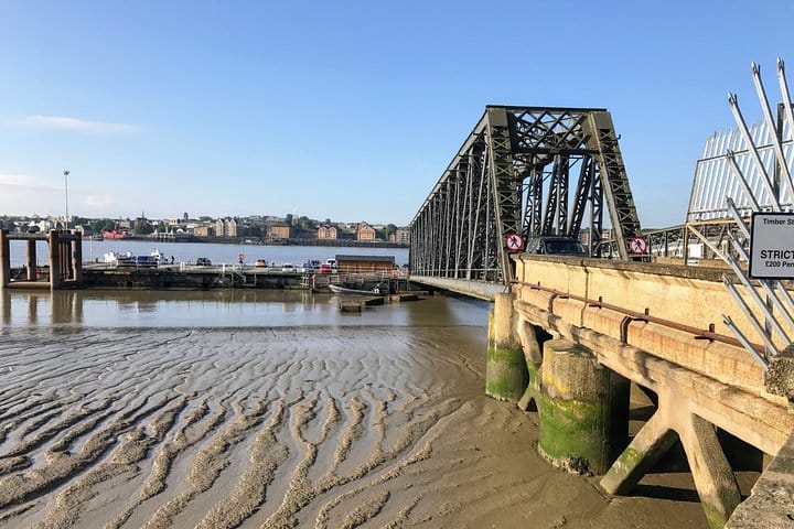 Private transfers to/from London Int'l Cruise Port Tilbury and Central London 2
