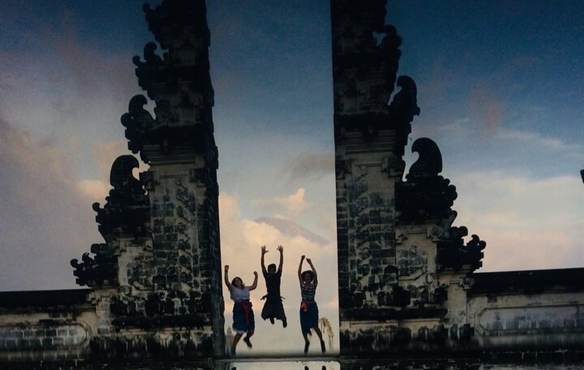 Heaven Gate Lempuyang and Tirta Gangga