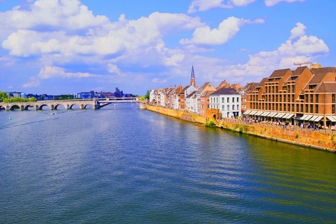 TOP Maastricht : Private Guided Tour with your mobile photo 4
