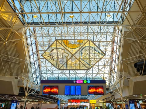 Keflavik Airport Transfer (One Way), photo 3