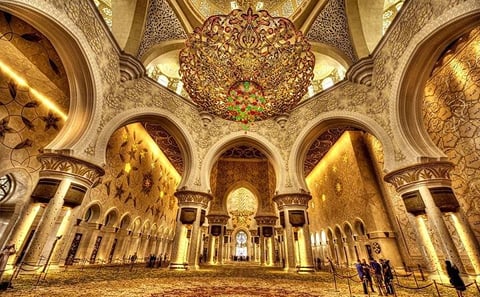 Abu Dhabi City Tour with Desert Safari Adventure