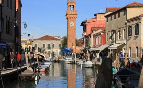 Full-Day Boat Tour of Murano, Burano, and Torcello Islands