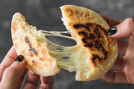 STREET FOOD TASTING & FULL CITY TOUR with A LICENSED PRO GUIDE