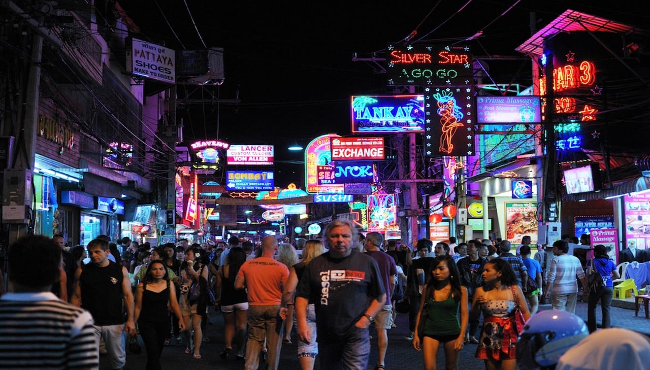 Pattaya by Day & by Night 10
