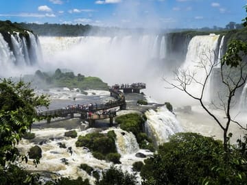 Private 3-Day Iguazu Falls Adventure from Buenos Aires