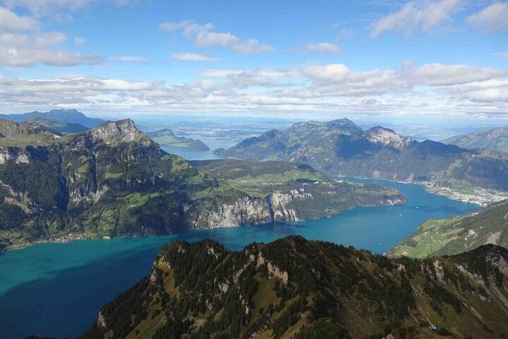 4 Day Trekking Tour Swiss Magic Through the Alps