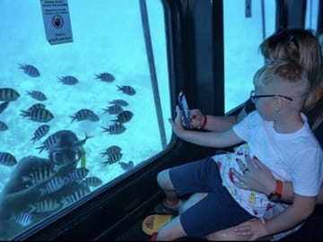 Semi-Submarine and Snorkeling Tour in Hurghada