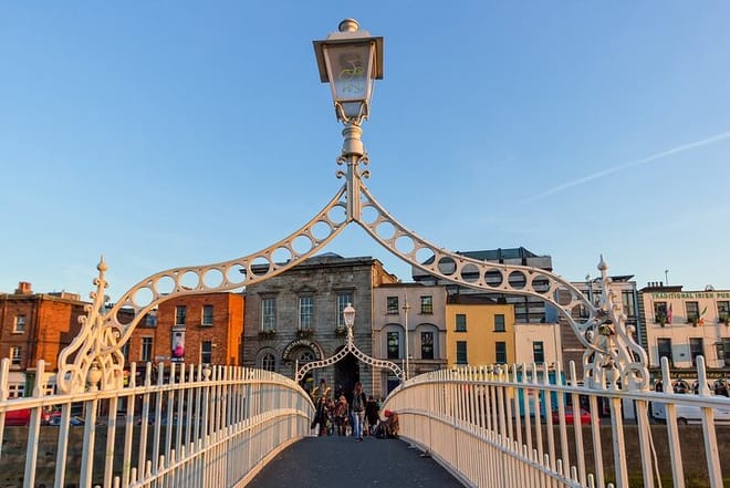 Dublin Private Walking Tour With A Professional Guide 3