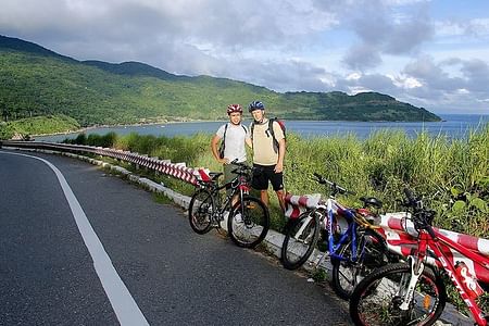 Exploring Son Tra Peninsula by Bike: Scenic Coastal Adventure in Da Nang