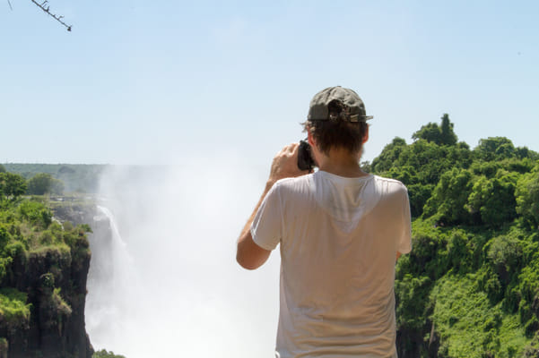 Victoria Falls: Guided Falls Tour