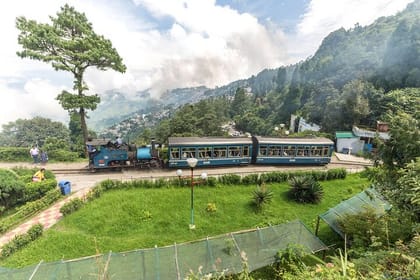 Eastern Himalaya (Darjeeling, Pelling, Gangtok & Kalimpong)