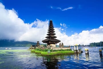 Private Full-Day Temple Tour in Bali with Uluwatu Visit