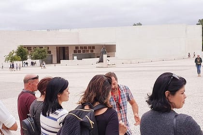 Fátima & Coimbra: Full Day Private Tour from Porto