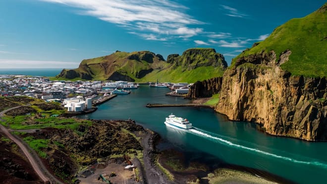 Private tour to Westman Islands with waterfall visit photo 3