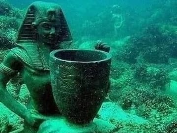 Diving Adventure in Alexandria's Ancient Underwater Ruins