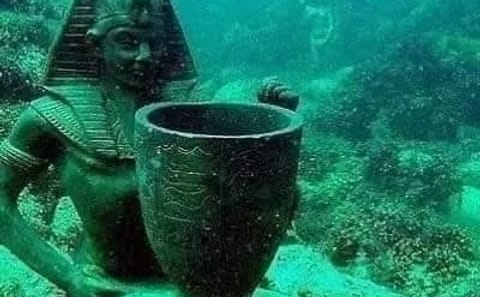 Diving Adventure in Alexandria's Ancient Underwater Ruins