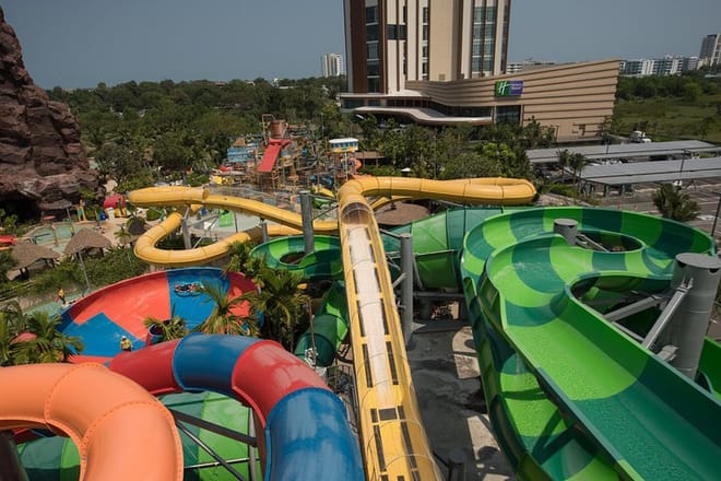Vana Nava Waterpark Hua Hin Day Ticket  6