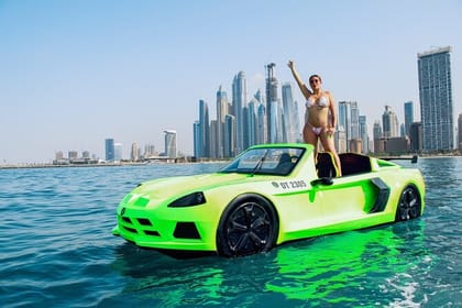 Dubai: Top Water Sports – Parasailing – Jet Ski – Car Jet – Wake Boarding – Banana Ride and Much More
