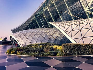 Baku airport- Heydar Aliyev Airport-Heydar Aliyev International Airport-Transfer from the airport_baku_tour