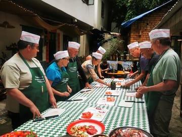 Yangshuo Cooking Class with Market Trip