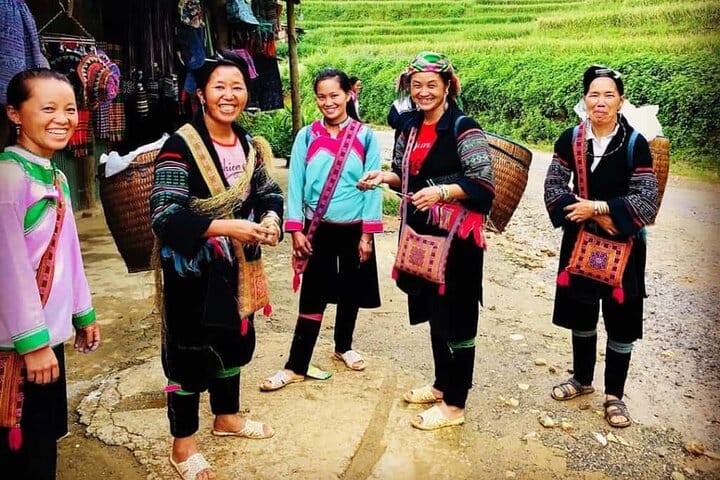 Sapa 2 Days Trekking Tour from Hanoi by Bus & Homestay Overnight