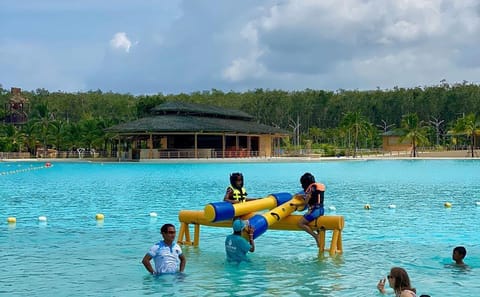 Phuket: Blue Tree Water Park and Beach Club