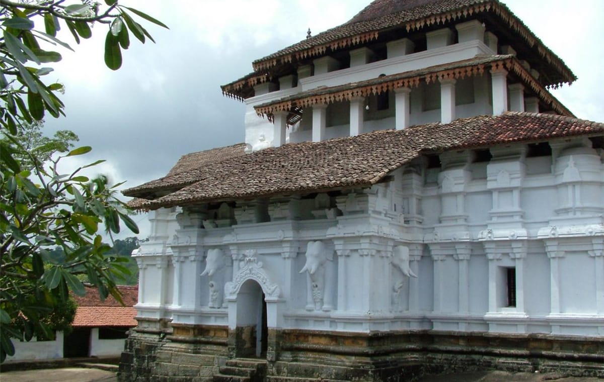Three Temple Tour From Kandy