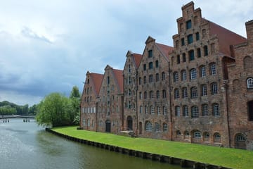 Guided Walking Tour of Historic Lübeck Landmarks