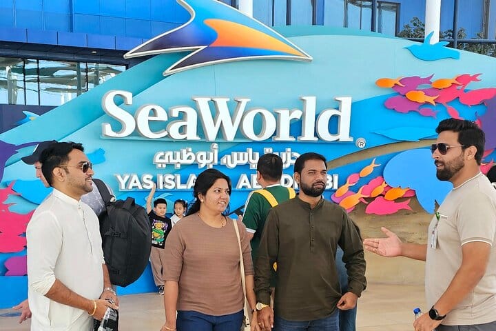 Private Abu Dhabi Premium Full-Day Sightseeing Tour from Dubai 7