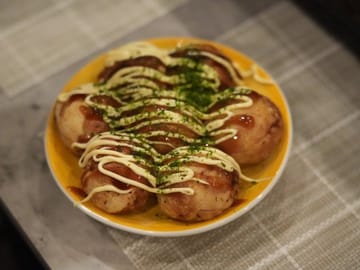 Kyoto Home Cooking Class: Okonomiyaki & Japanese Cuisines