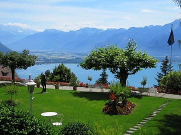 Timeless Geneva: Discover Old Town & Cultural Treasures