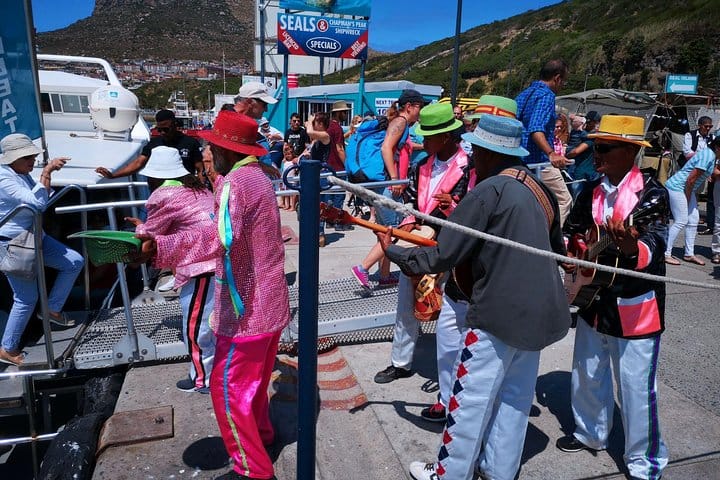 Entertainers in Hout Bay Harbor