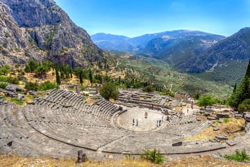 8-Day Ancient Greece Tour with French-Speaking Guide