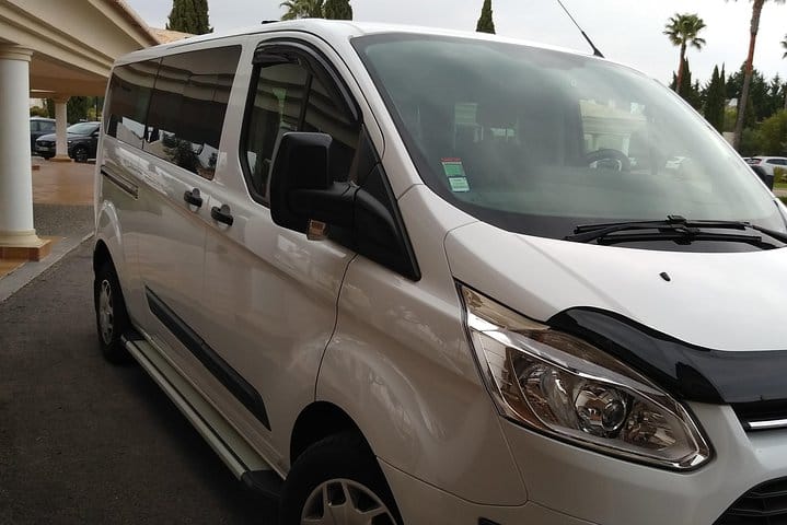 Private Chaffeur service - Seville (Vehicle up to 4 pax) 9