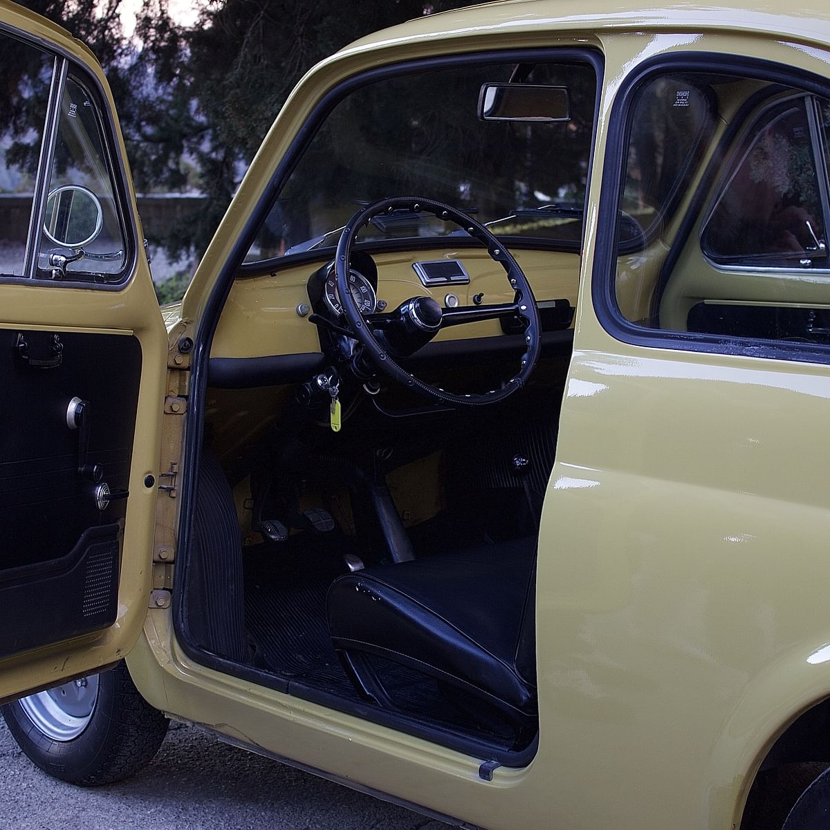 BUONGIORNO FIAT 500! Classic Guided Wine Tour in Chianti Wine Region included Tuscan Lunch and tasting (6 hrs)