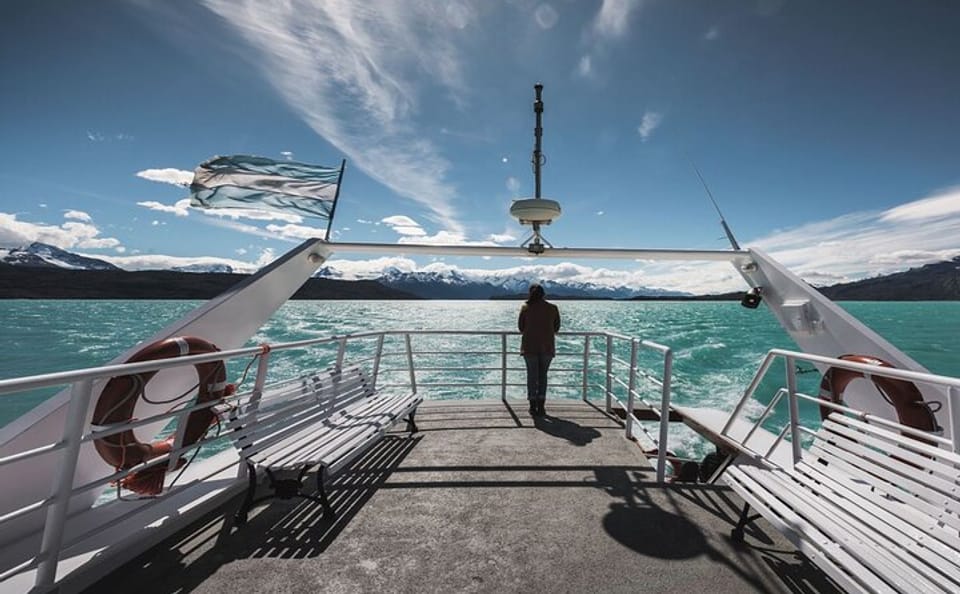 Gourmet Boat Tour of Perito Moreno Glacier in El Calafate