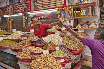 Walking tour of Old Delhi includes One Meal and Rickshaw ride