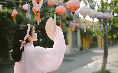Private Ao Dai Photoshoot in Hoi An Ancient Town