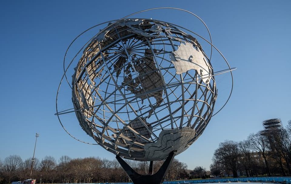 Contrasts Tour in New York City: English/Spanish