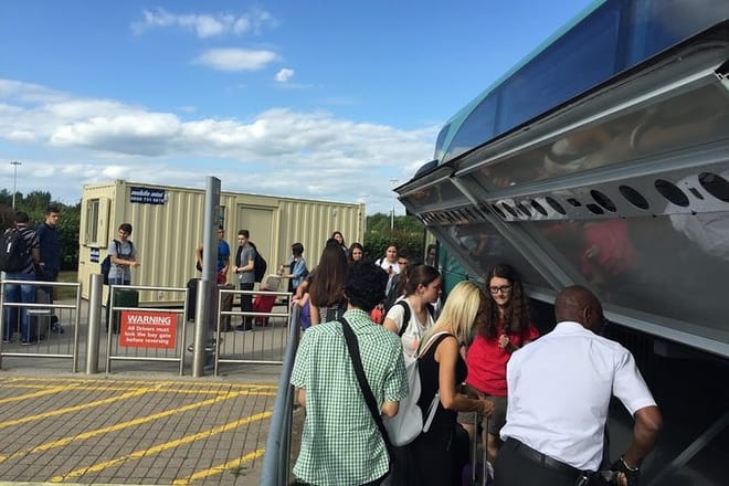 Private transfers to/from Southampton Cruise Port and London Luton Airport photo 5