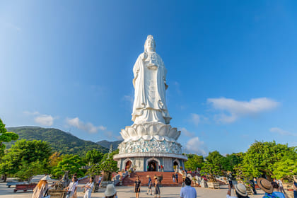 Da Nang City Tour from Tien Sa Port with Marble Mountains Visit