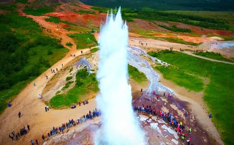 Private Super Truck Tour of Iceland's Golden Circle