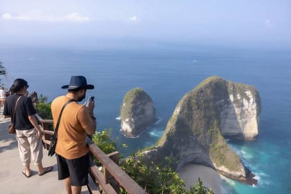 Experience T-Rex Beach in Nusa Penida