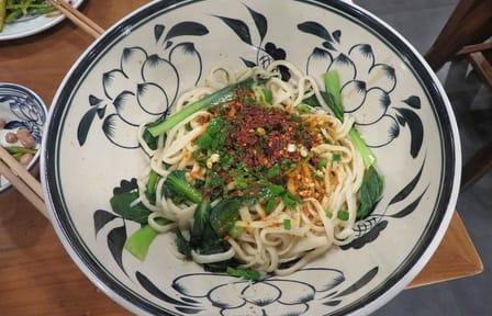 Xi'an Vegetarian Culinary Tour with Local Transportation